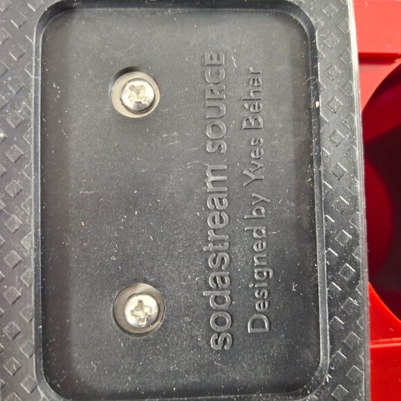 SodaStream Source Sparking Water Maker Red  - No Bottle No CO2 - Picture 13 of 16